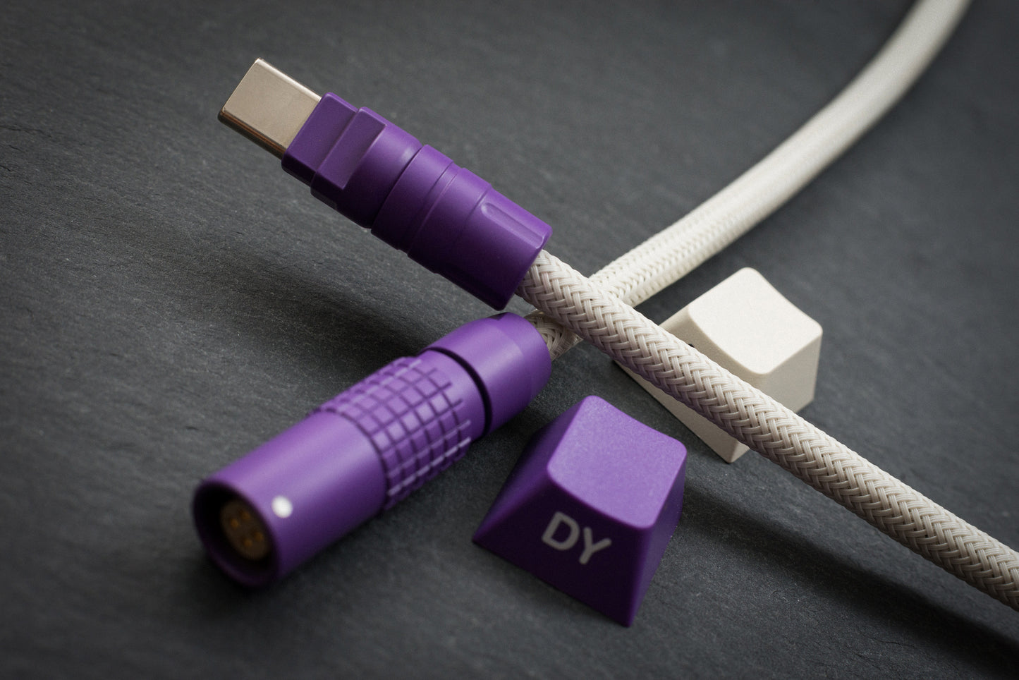 GMK Hyperbeige (Official Collab Cable)